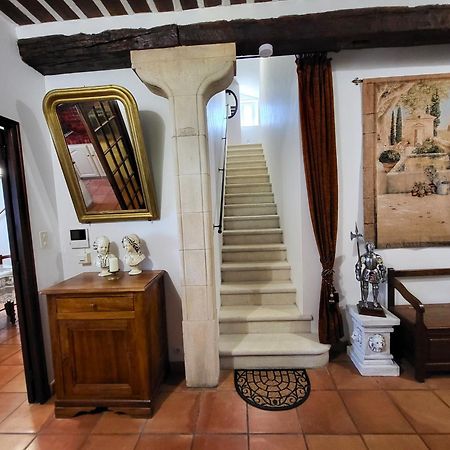 "La Massette Du Cheval Blanc" Villa De Caractere En Pierre L'Isle-sur-la-Sorgue Kültér fotó