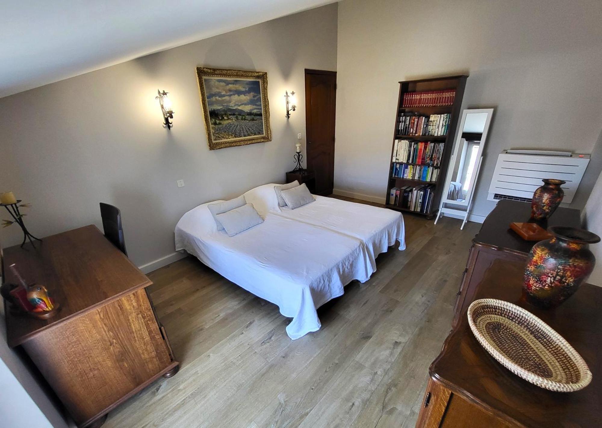 "La Massette Du Cheval Blanc" Villa De Caractere En Pierre L'Isle-sur-la-Sorgue Kültér fotó